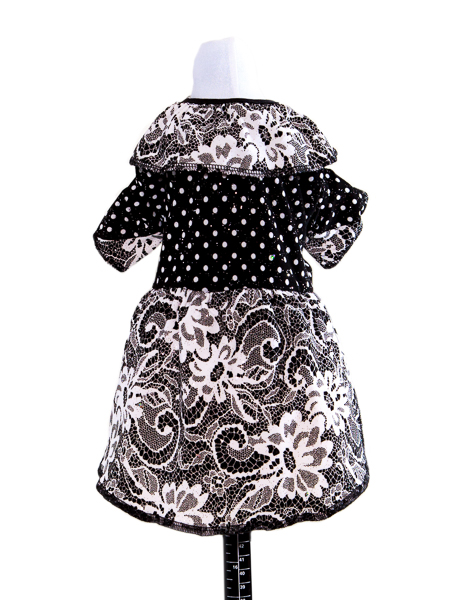 Melnbalta suņu kleita ar ziedu rakstiem, M